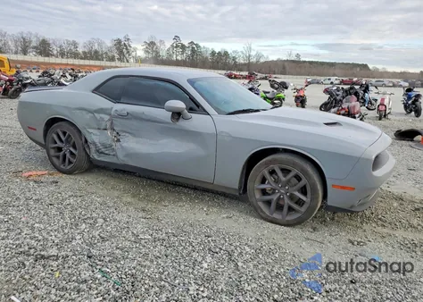 2021 Dodge Challenger Sxt z USA, uszkodzony, nr VIN 2C3CDZAGXMH577285